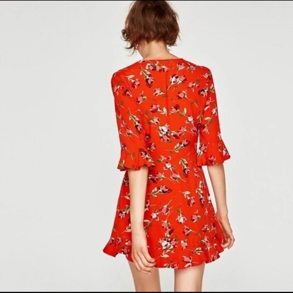 Zara floral romper - Picture 3 of 8